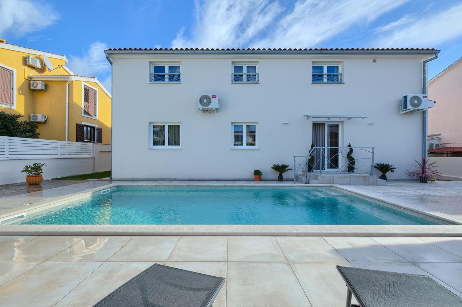Villa Nimi Pola Esterno foto