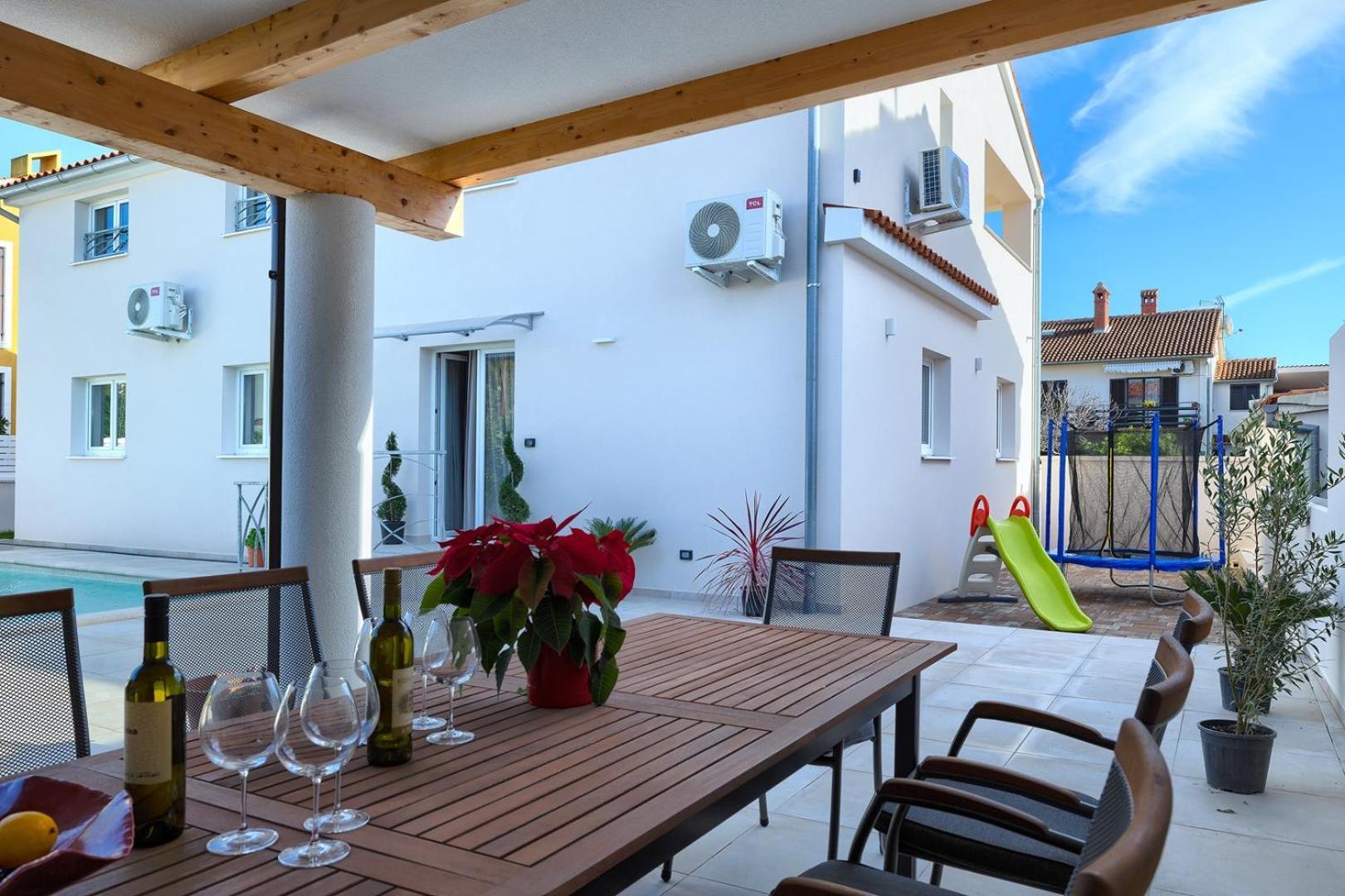 Villa Nimi Pola Esterno foto