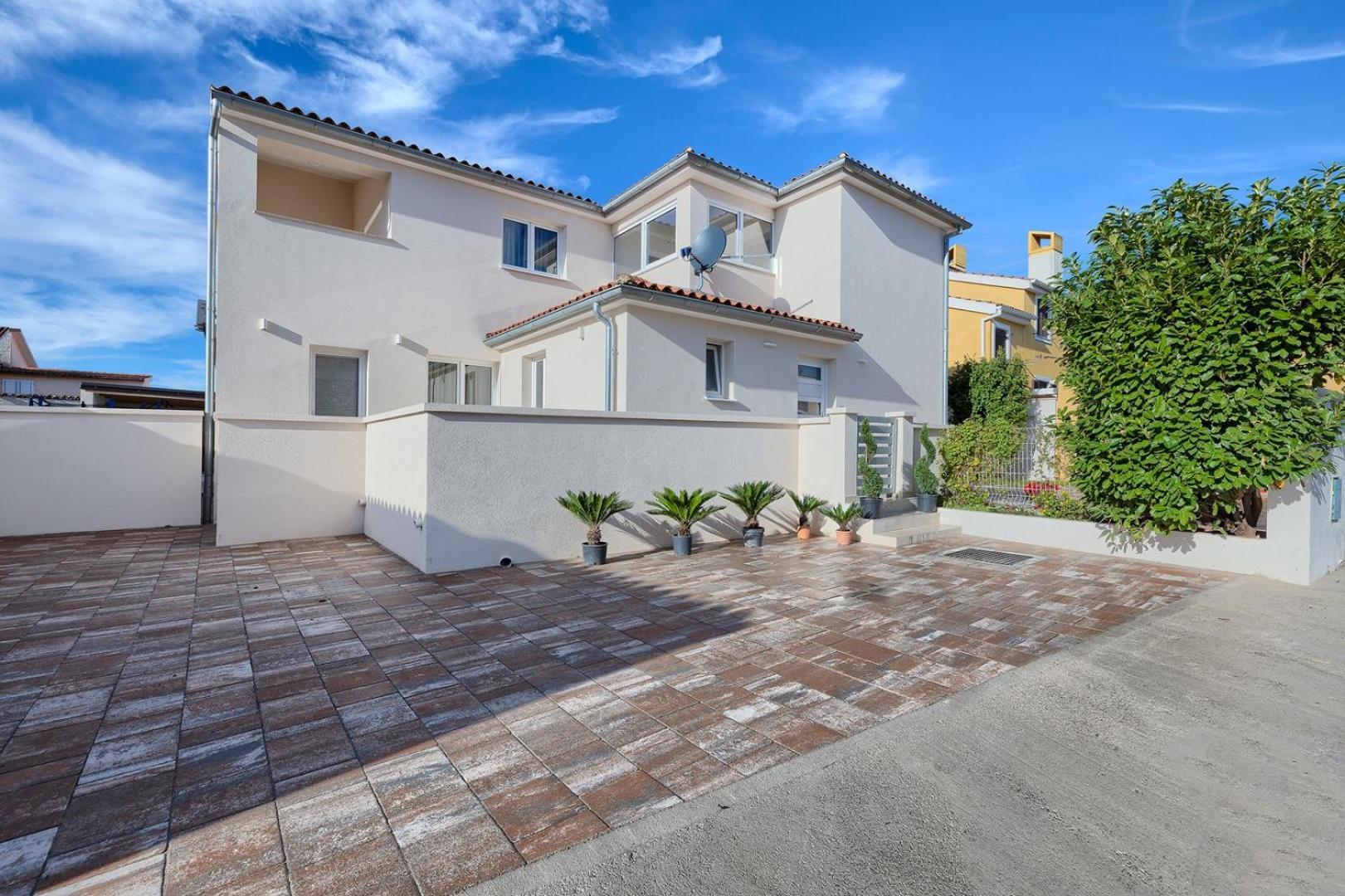 Villa Nimi Pola Esterno foto