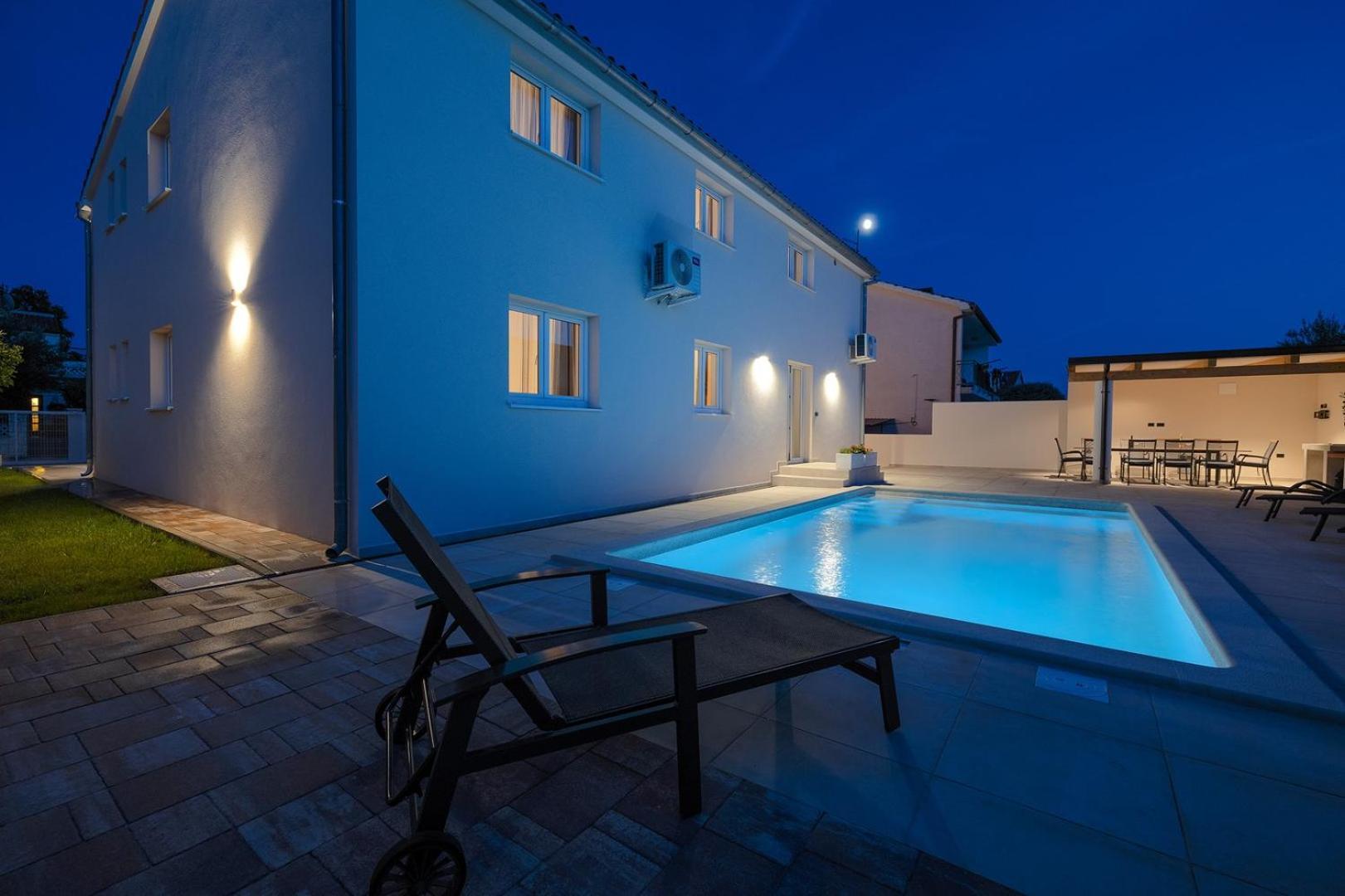 Villa Nimi Pola Esterno foto