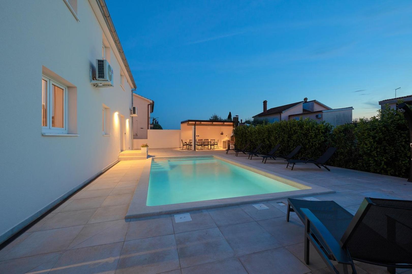 Villa Nimi Pola Esterno foto
