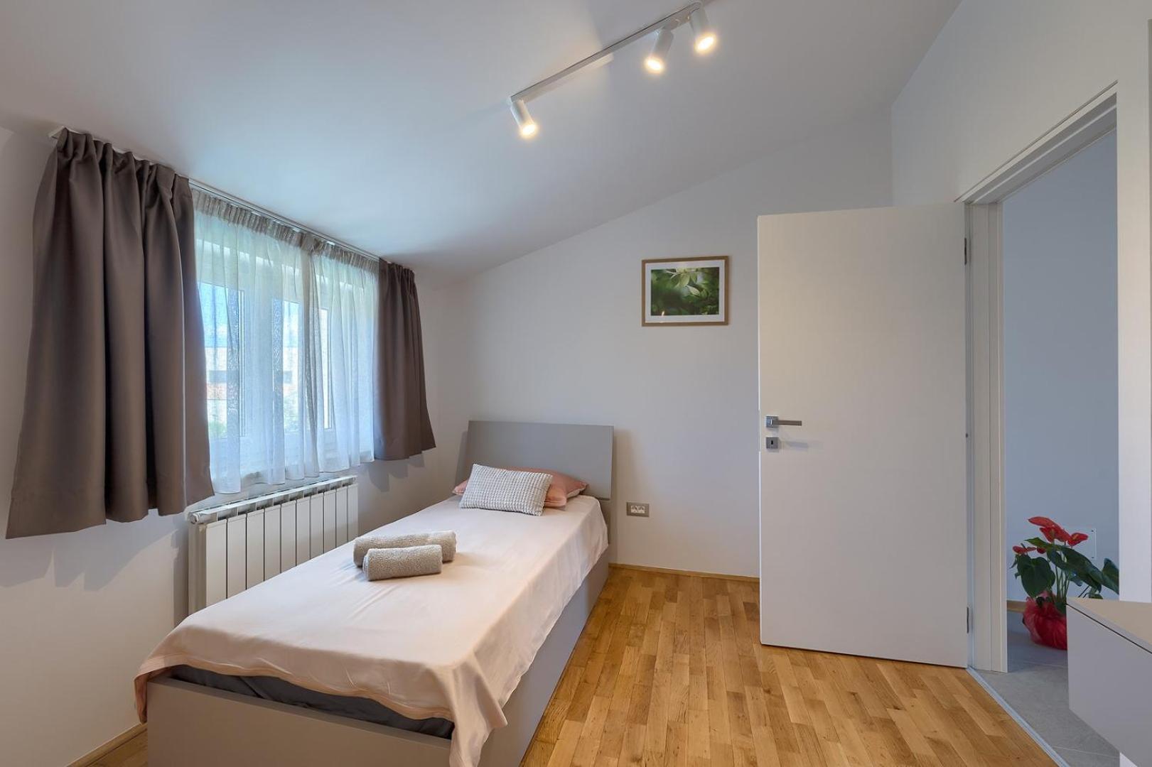 Villa Nimi Pola Esterno foto