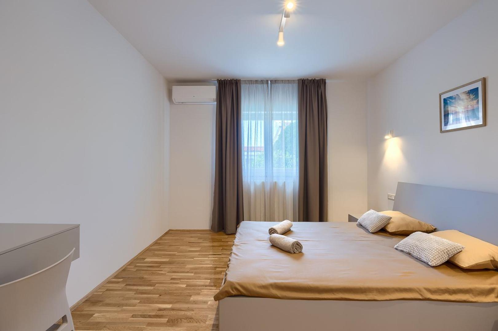 Villa Nimi Pola Esterno foto